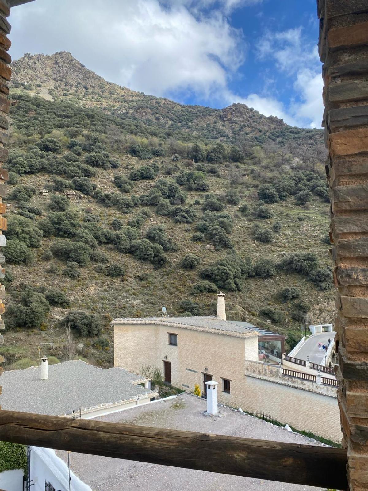 Casa El Rio Lägenhet Trevélez Exteriör bild